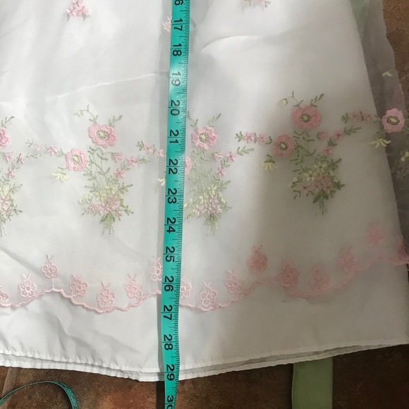 Beautiful girls dress - Picture 6 of 6